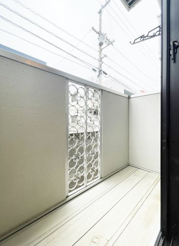 プレジール南昭和のバルコニー