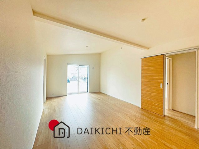 【居間・リビング】 | 東松山市新宿町　新築戸建　全2棟　1号棟
