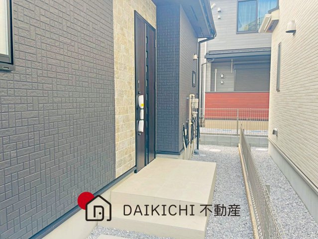 【玄関】 | 東松山市新宿町　新築戸建　全2棟　1号棟