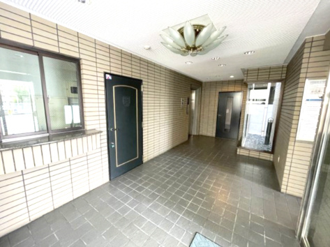 ロイヤルマンション別府6のその他共用部分|エントランスです。