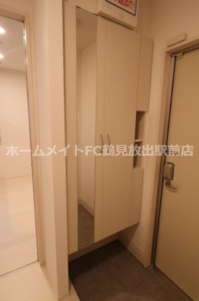 大阪市城東区諏訪３丁目のアパートの収納