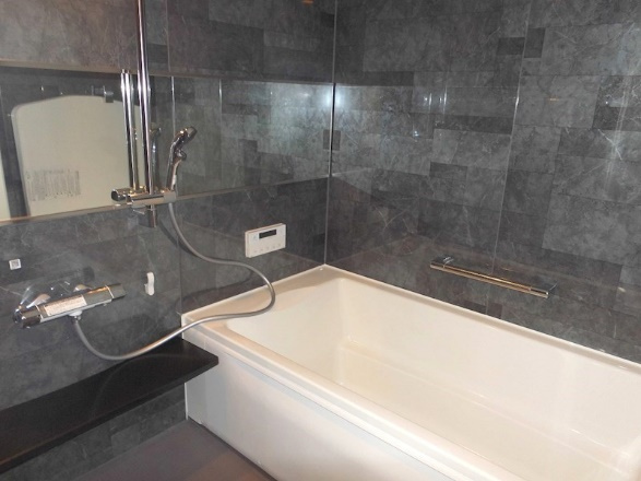 D-room上ノ丸の浴室