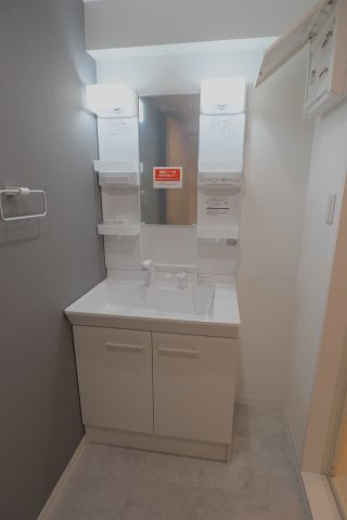 Ｌａ　宇宙の洗面所