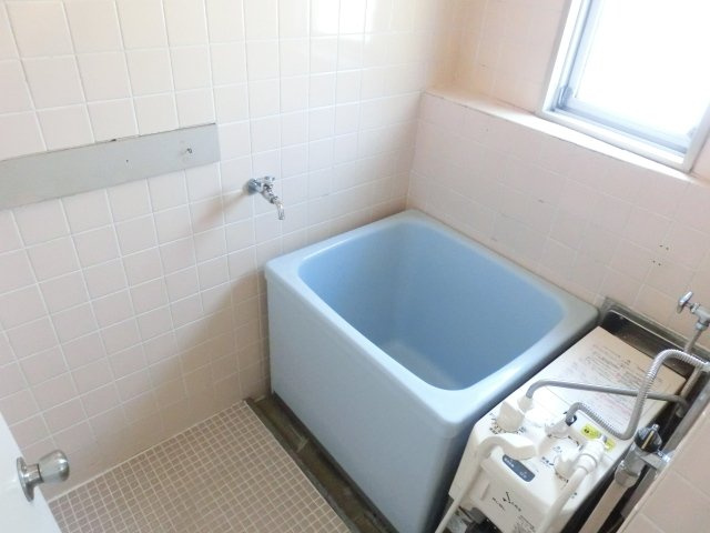 ルミエール国分寺の浴室|日々の疲れを癒すお風呂付です