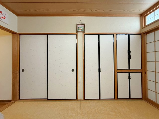 和泉市室堂町　中古戸建の収納