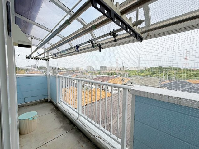 和泉市室堂町　中古戸建のバルコニー