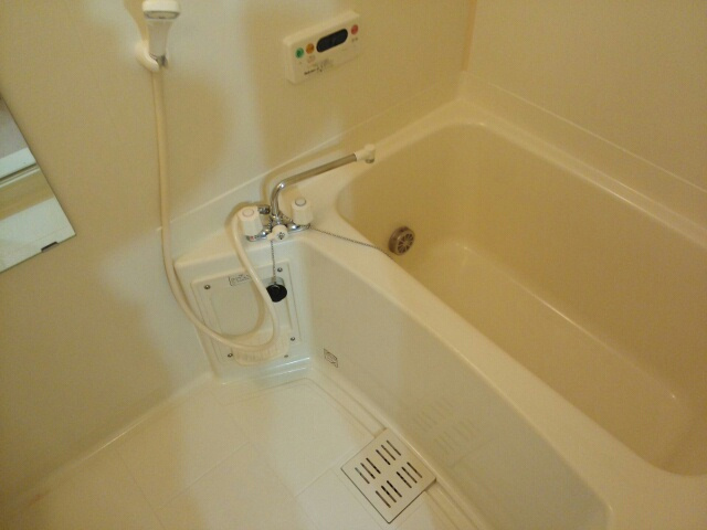 アヴニールⅧの浴室