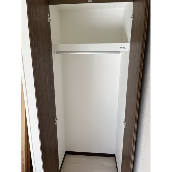 姫路市飾磨区玉地のハイツの収納