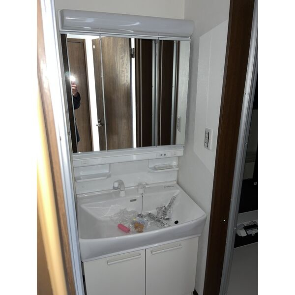 姫路市飾磨区玉地のハイツの洗面所