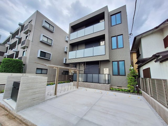 ラ　ルミエールの外観