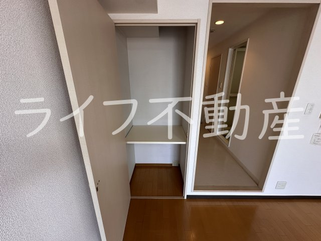八戸ノ里HIROビルの収納