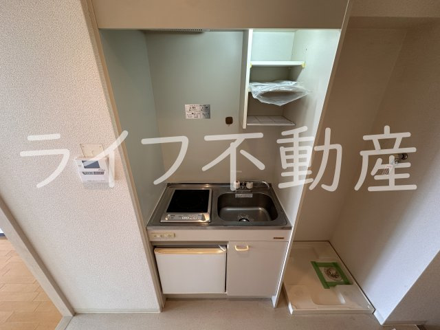 八戸ノ里HIROビルのキッチン