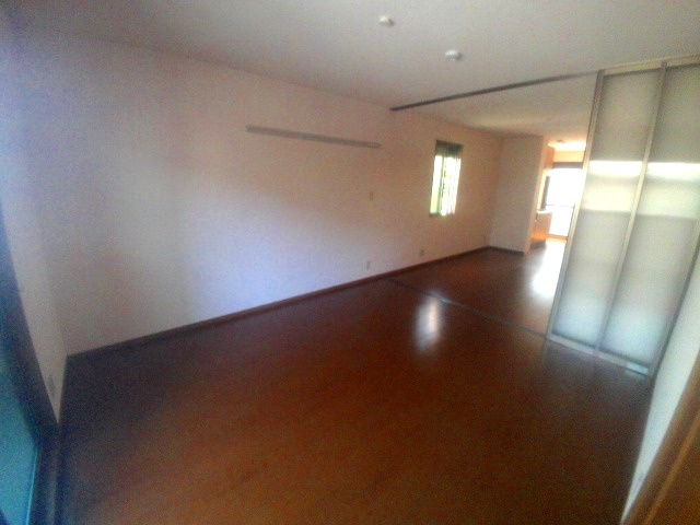 セジュール西明石の洋室