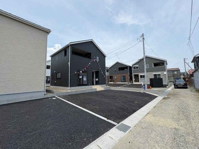 新築戸建・建売　相馬市中村第13　Cradle garden　全4棟の駐車場