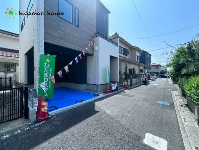 北区櫛引町10期　新築戸建　01の前面道路含む現地写真
