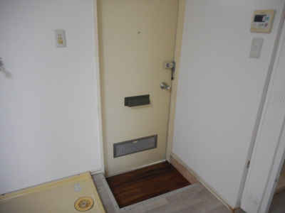 【玄関】 | メゾンムネチカ