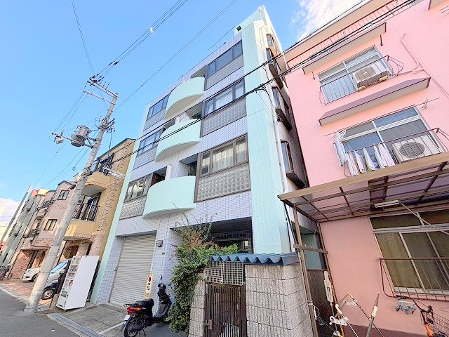 ローレルハイツウエハラの外観