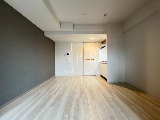 ファーストフィオーレ玉造グレイスの居間・リビング