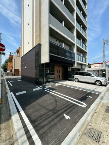S-RESIDENCE今池arcana　名古屋市賃貸　仲介手数料無料の駐車場