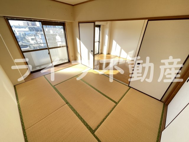 アドバンス渋川の和室|日本らしい落ち着いた雰囲気の和室です