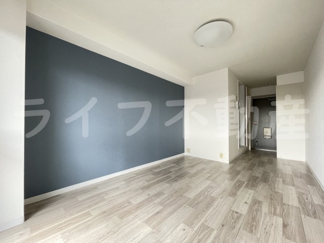 アミティ近大通りの居間・リビング|ゆったりとした居間です