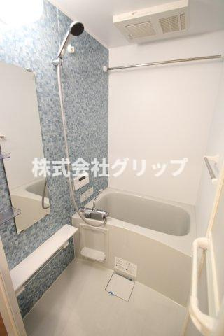 レジディア横濱大通り公園の浴室