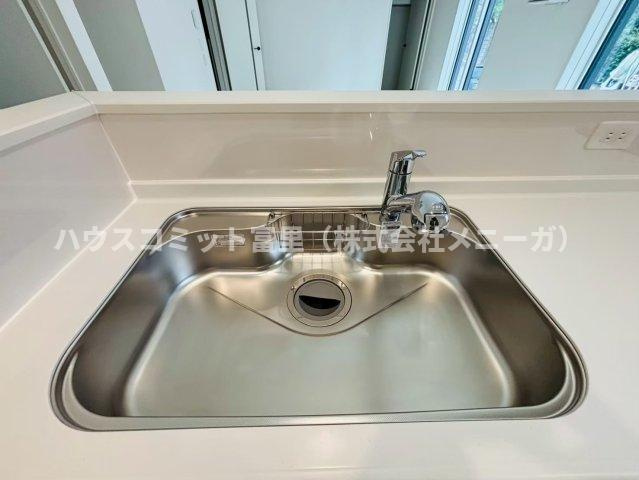 日吉倉２４－１期　新築戸建て　２号棟のキッチン