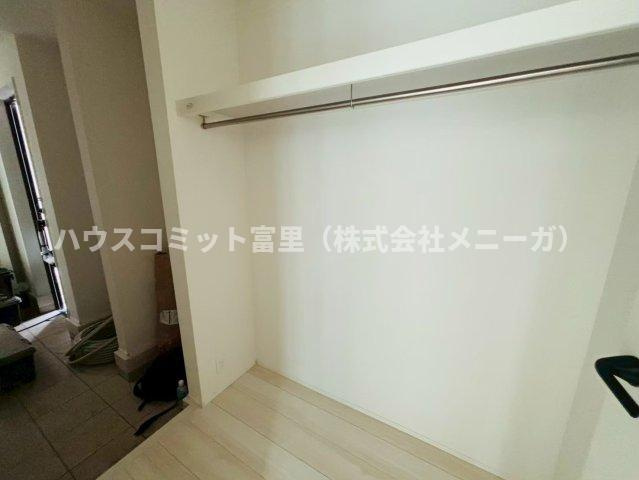 日吉倉２４－１期　新築戸建て　２号棟の収納|廊下収納