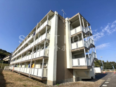 【外観】 | ビレッジハウス幸田６号棟 | 外観は落ち着いています