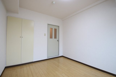 【洋室】 | 中百舌鳥ビル