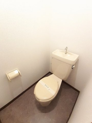 エルディム古谷のトイレ|落ち着いたトイレです