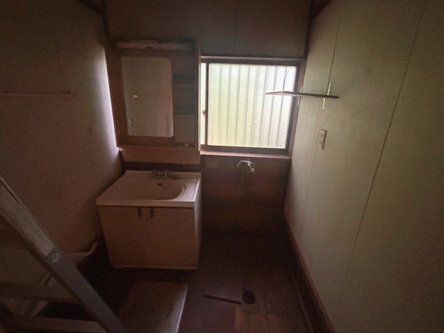 山武市大木の独立洗面台