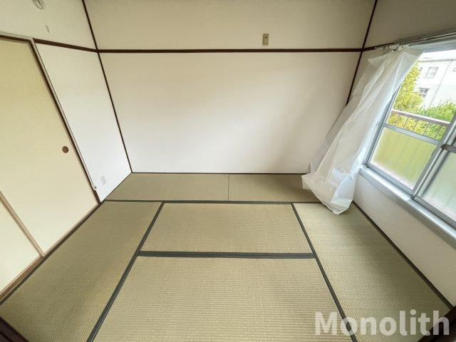 鶴山台26号棟の和室