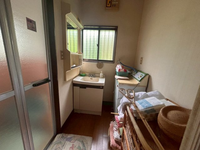 柳橋の独立洗面台