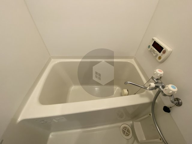 SKコーポ長瀬の浴室