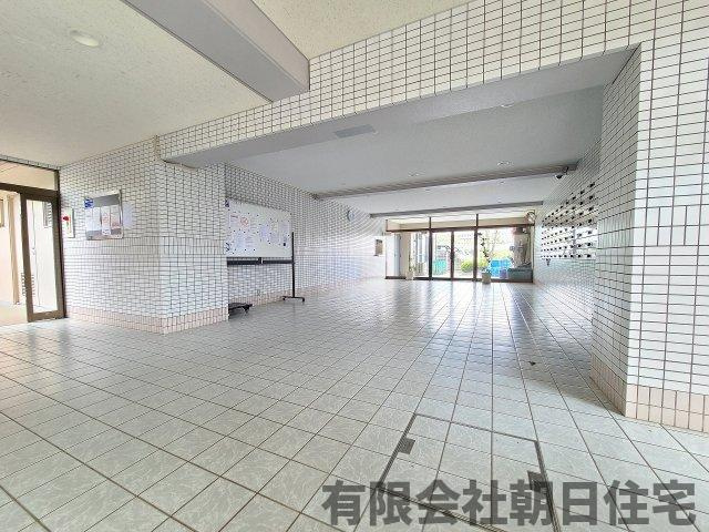 【エントランス】 | ネオハイツ松江 | 毎日通るエントランスはこのようになっています