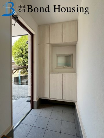 全室南向きで日当り良好　長畑町第4　新築戸建ての玄関