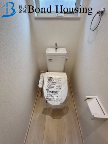 全室南向きで日当り良好　長畑町第4　新築戸建てのトイレ