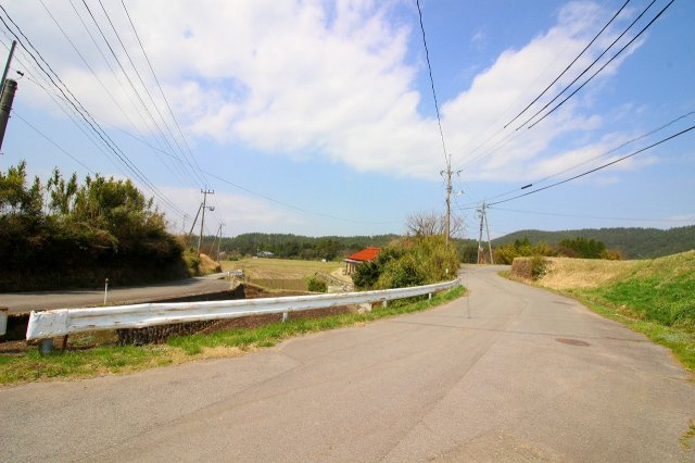 ■□■大山町赤松古家付土地■□■の周辺|対象地までの道になります。