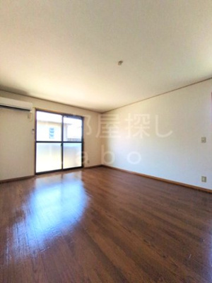 【居間・リビング】 | グレースなしの木