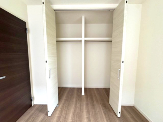 リーブルガーデン三田町第7期５号棟の収納