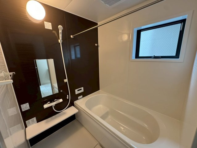 リーブルガーデン三田町第7期1号棟の浴室