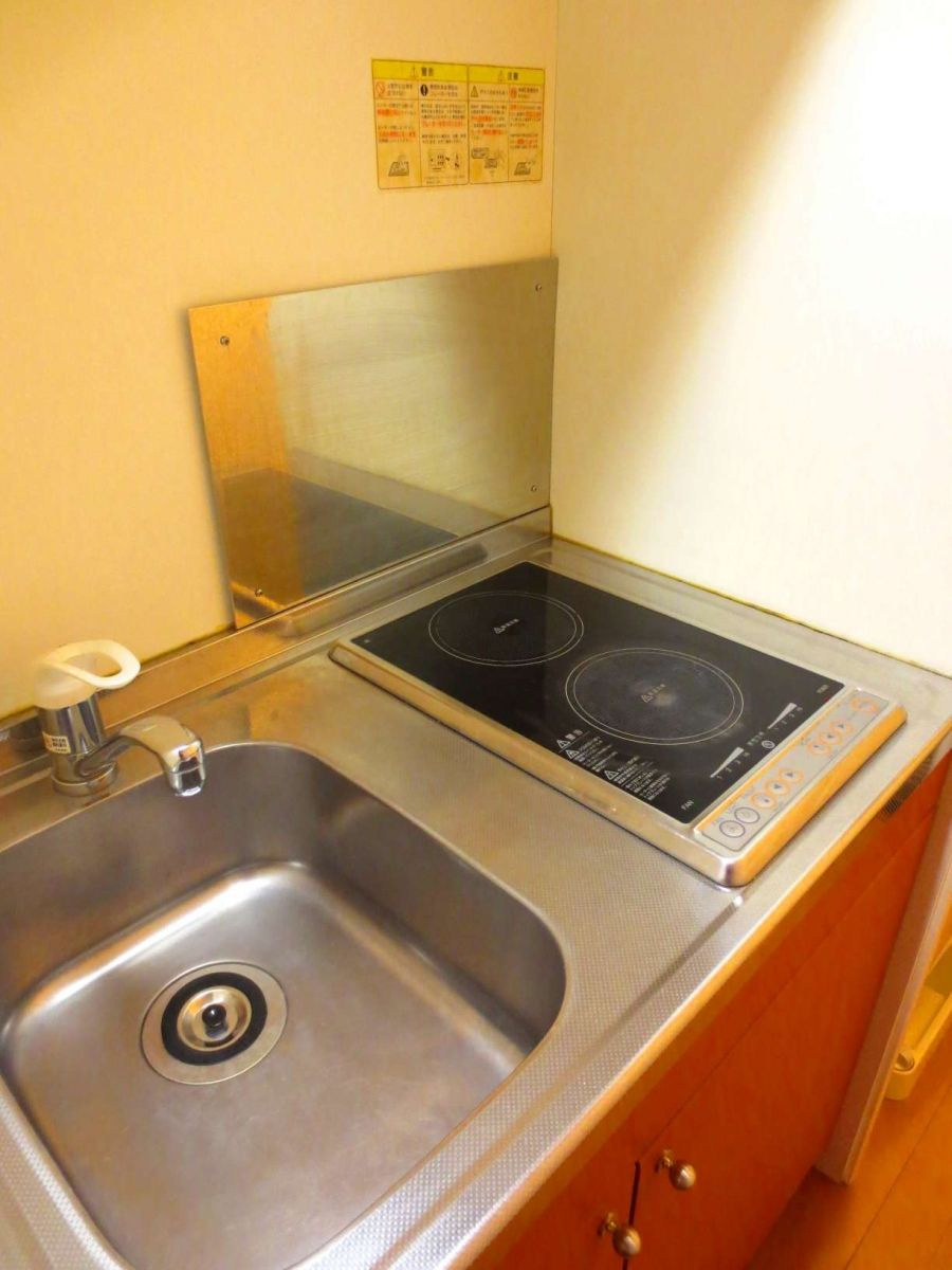 レオパレスボヌールメゾンDのキッチン