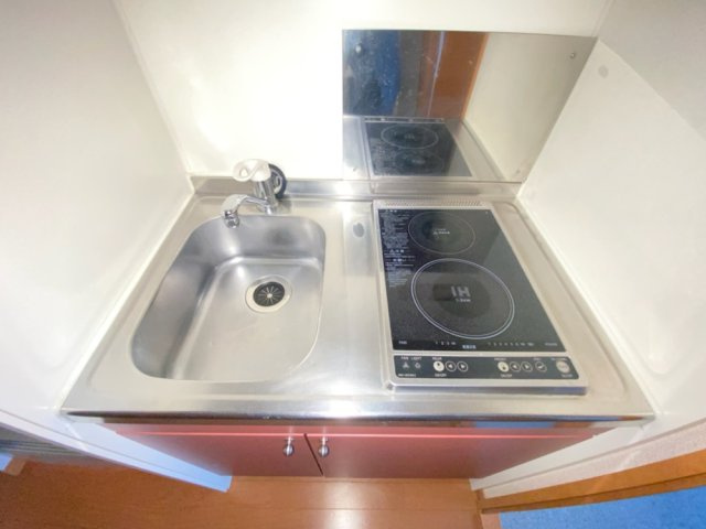 レオパレスJKクローバーのキッチン