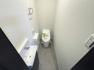 【トイレ】 | ファミリエ津之江E棟