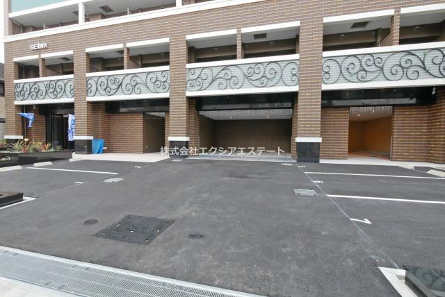 セイワパレス美章園駅前の駐車場