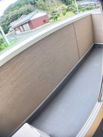 メイプルビュ－・プラッツＡのバルコニー