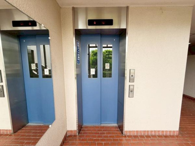 【その他共用部分】 | ローレルハイツ東天美 | エレベーターは住戸からすぐ♪