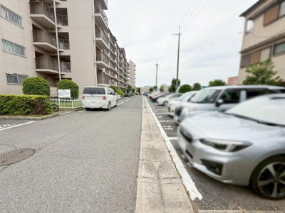 【その他共用部分】 | ローレルハイツ東天美 | 現地駐車場部分になります！