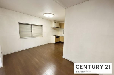 【居間・リビング】 | 和泉市和気町4丁目　中古戸建 | 家具消しアプリで画像編集済み